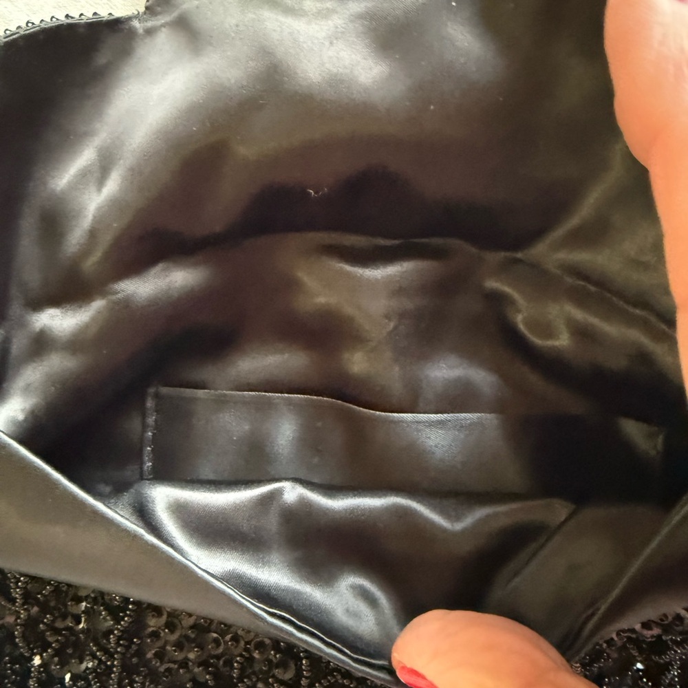 Bon Soir Beaded & Sequined Bag Black on Black - Picture 9 of 14